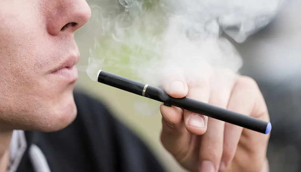 Navigating the World of E-Cigarettes: A Friendly Guide for New Users